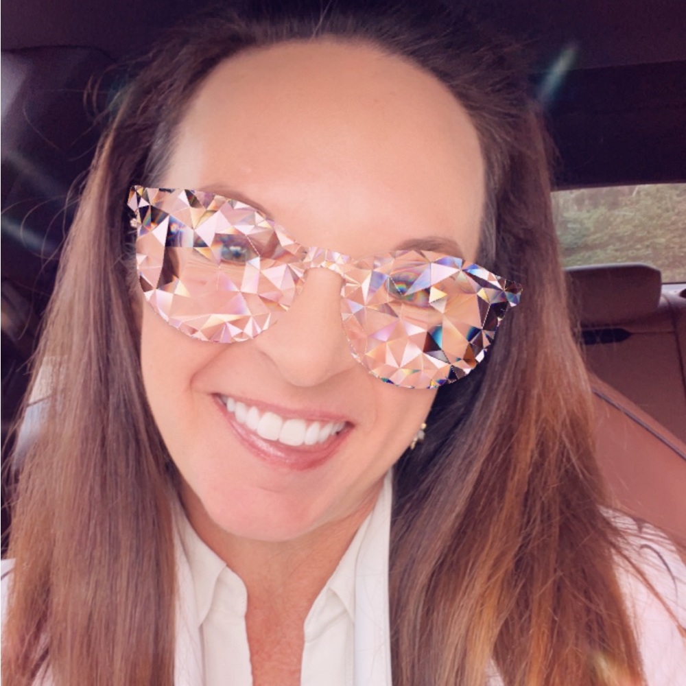 Meet your Posher, Carrie